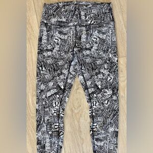 Lululemon wonder train black and white graffiti with logo rare design